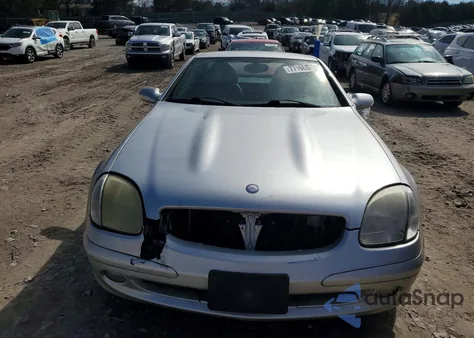 2003 Mercedes-Benz Slk 230 Kompressor z USA, uszkodzony, nr VIN WDBKK49F03F276776